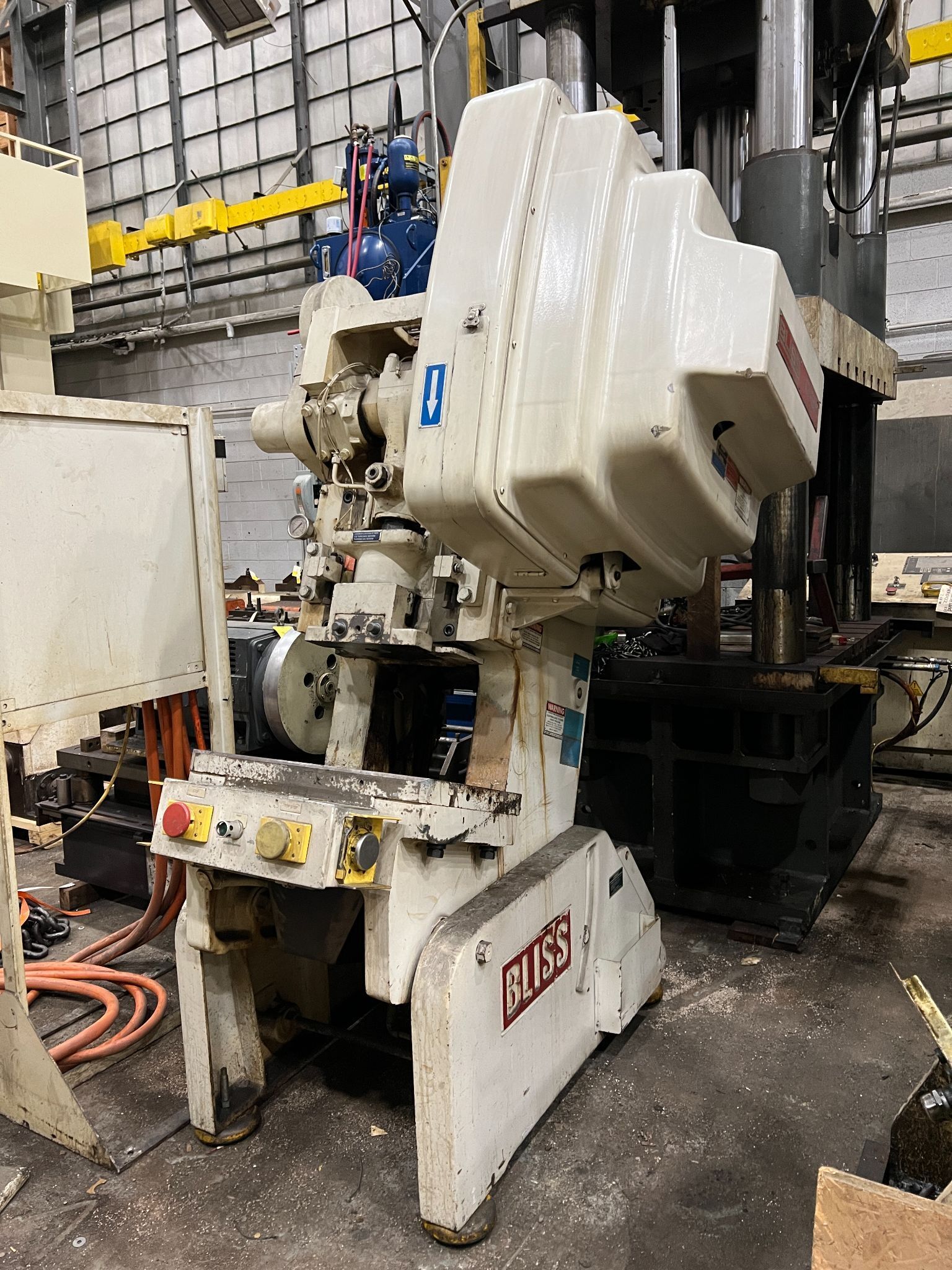 35 Ton, Bliss #C-35, flywheel OBI press, 3" stroke, 10.75" Shut Height, 2.5" adj., 26.5" x 17" bed, 120 SPM - Image 1