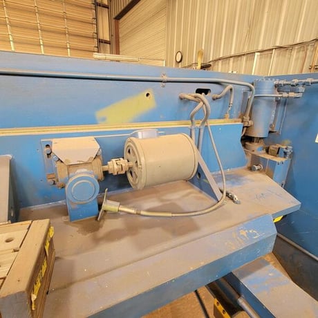 0.157" x 8' Sandfeld Hoan #25/4, Hydraulic Power Squaring Shear, Motorized Back Gauge, 230V, 3 Ph., 1974 - Image 4