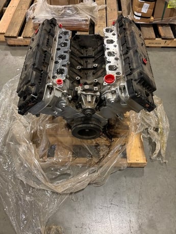 Ford #HC2Z-6006-ARM, 6.2L V8 Gasoline Engine, Remanufactured Long-Block, 300 HP, 2023 - Image 1