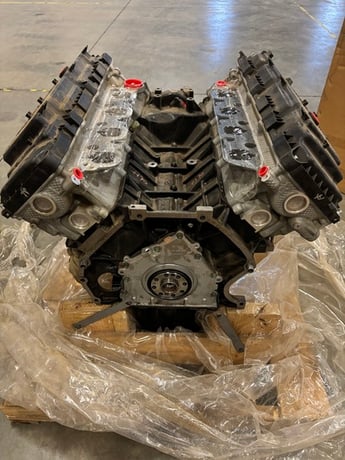 Ford #HC2Z-6006-ARM, 6.2L V8 Gasoline Engine, Remanufactured Long-Block, 300 HP, 2023 - Image 5