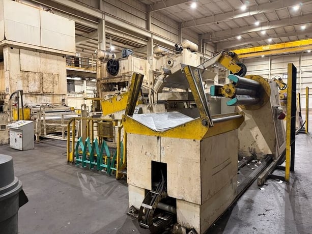 30,000 lb. Coe Press Equipment #CPR-PO-300-72 / CPPS-PO-500-72 / CPRF-872, complete servo feed line, 72" wide - Image 1