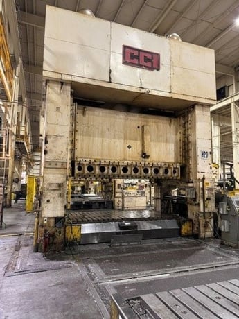 600 Ton, CCI #SE4-600-144-72, Straight Side Press, 144" x 72" bed, 14" stroke, 20-40 SPM, 1989 - Image 2