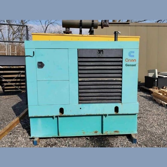 60 KW Cummins-Onan #60DGCB, diesel generator set, standby, 125 gal base tank, weather enclosure, 12-lead, 583 - Image 1