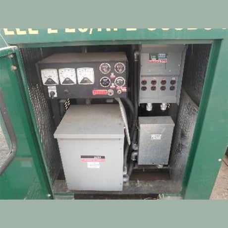 40 KW Stamford, natural gas generator set, Nissan 6-cyl engine, 8,887 hours, 2004 - Image 5