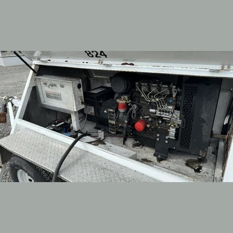 21 KW Mobilight, portable diesel generator, continuous, Perkins 38 KW engine, Stamford Newage gen, 240 Volts - Image 3