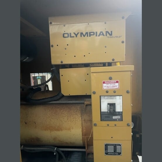 80 KW Caterpillar #95A04991-S, portable diesel generator, trailer mtd, 125 gal base tank, 316.5 hours - Image 5