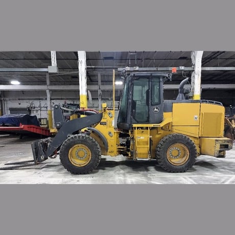 John Deere 624K, Wheel Loader, 186 HP, 60" forks, ROPS, 2016, (3 available) - Image 1