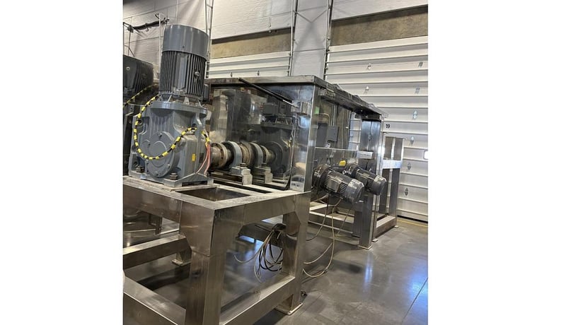 140 Cu. Ft. Jia #WLDH-4000, Ribbon Blender, w/ Choppers and 2 Gearboxes, 2020 - Image 3