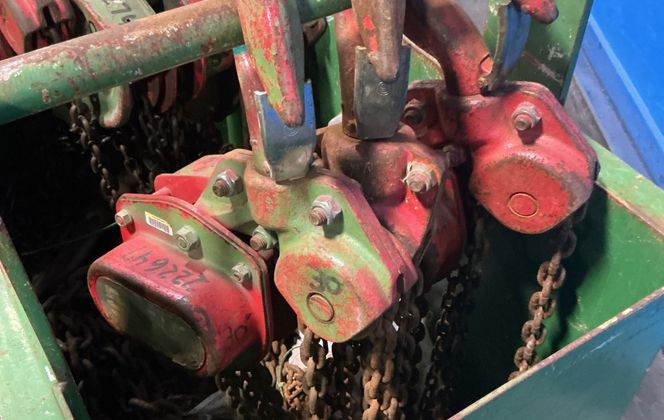 5 Ton, chain hoist - Image 3