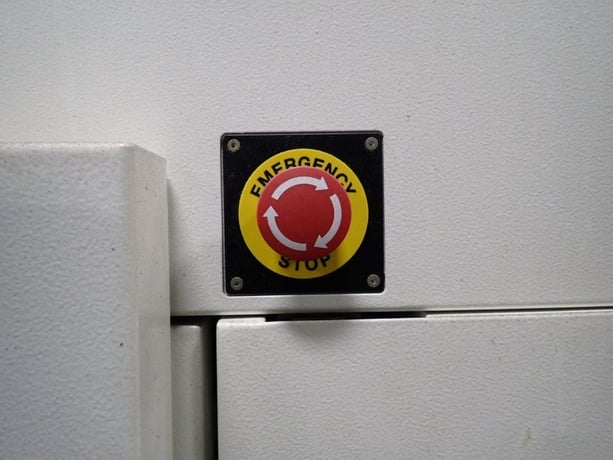 Tri #TR7600LL-SII, X-ray inspection system, 4.0 KVA, 87 psi, 200-240 V., 2013 - Image 4