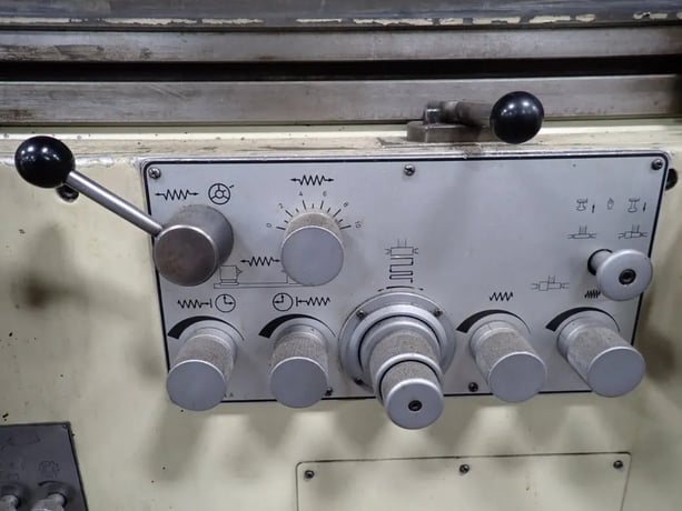 Falcon Chevalier #GU-1440A, cylindrical grinder, digital display - Image 10