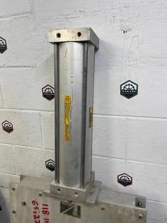 Salina Vortex #SA18-MG-SB-RS, Pneumatic Gate Knife Valve, 18" x 18" size, 20-1/4" bolt hole center to center - Image 9