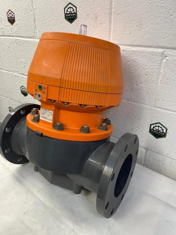 6" George Fischer, PVC Diaphragm Valve, pneumatic actuator - Image 4