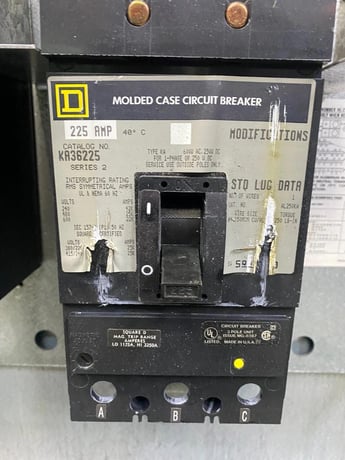 225 Amp. Square D, HCN0952-2MN, I-Line Panelboard/Power Distribution Panel, (2) 50 amp breakers, (1) 100 amp - Image 10