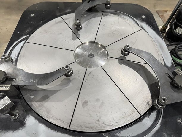 20" Lapmaster #20, serrated cast iron plate, slurry distribution system, rings & weights, 1 HP - Image 7