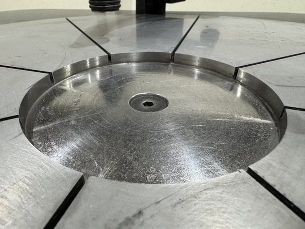 20" Lapmaster #20, serrated cast iron plate, slurry distribution system, rings & weights, 1 HP - Image 8