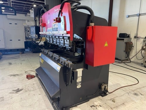50 Ton, Amada #RG-50, CNC Hydraulic Press Brake, 6.5' overall, 82.1" Bending Length, NC9-EX II Control, 2001 - Image 2