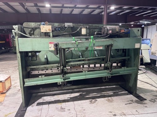 3/8" x 10' Betenbender #10-3/8, Hydraulic Power Squaring Shear, Power Backgauge, 20 HP, 1999 - Image 5
