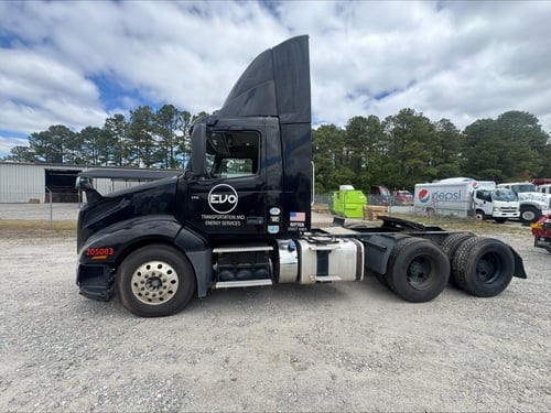 Volvo #D13, Day Cab Truck, 455 HP, 12-Spd Automatic, 12.8L Diesel, 4x2, 52,000 lb. GVWR, 2020 - Image 5