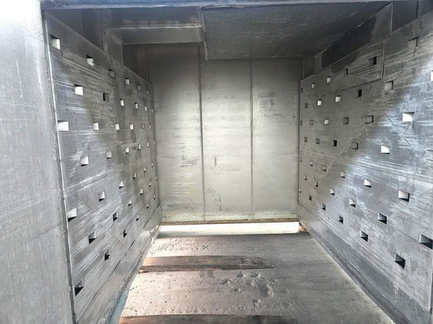 72" width x 72" H x 96" L Binks #BWN-68-6E, walk in oven, 500&deg;F, 48 KW, side mount Control, double doors - Image 2