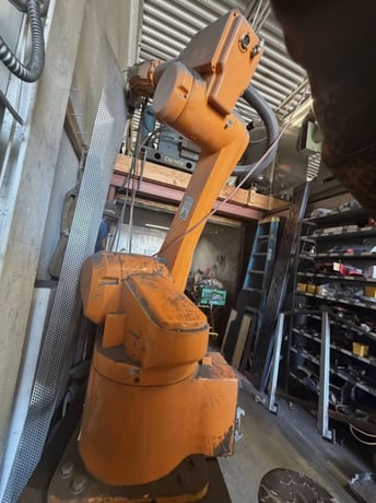 Kuka, 6-Axis Robotic Fiber Laser Cutting System, 1500 watt, 7-Axis positioner, 220 V., 2021 - Image 4