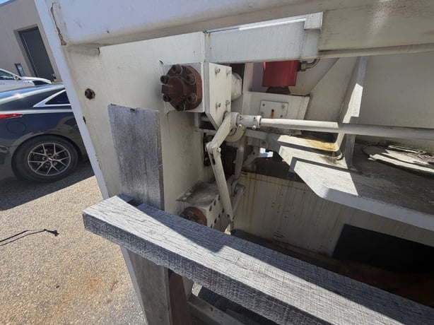 3/8" x 10' Hydraulic Plate Shear, CNC back gauge - Image 4