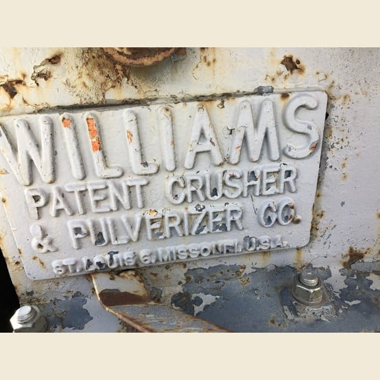 24" x 33" Williams, single roll crusher, spare roller liners - Image 8