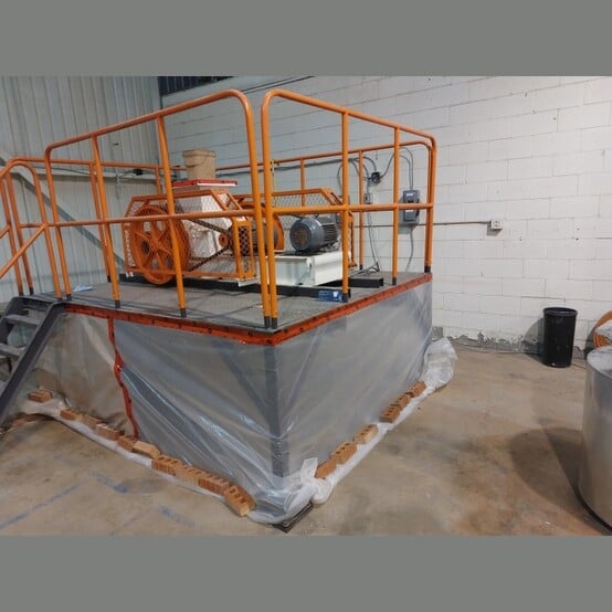 Zhengzhou Shibo #2PG400X250, double roll crusher, 400mm x 250mm rolls, 5-10 TPH, 600 V., 60 Hz - Image 2