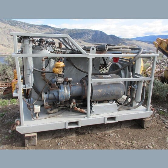 1,300 SCFM, 350 PSI, National Compressed Air #NCA-37-24-GSE-B, rotary screw drill booster compressor, 150 HP - Image 4