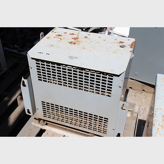 112.5 KVA 600 Primary, 208Y/120 Secondary, Marcus, Dry Type Transformer 3 Phase - Image 1