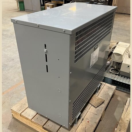 112.5 KVA 600 Primary, 208Y/120 Secondary, Siemens #E-CD3A0112VHA6XXBA-021, Dry Type Transformer 3 Phase - Image 6