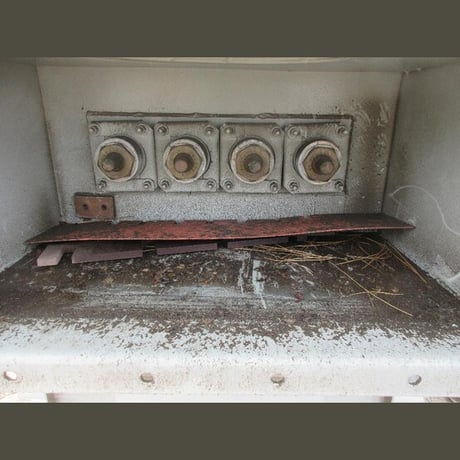 500 KVA 13,200 Primary, 480Y/277 Secondary, General Electric #M 125152B, Liquid Filled Pad Transformer 3 Phase - Image 6