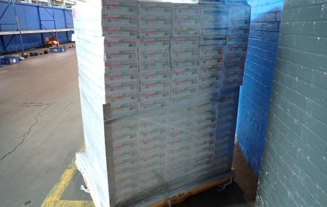 Eaton #SLD606927WHJB, Halo Surface LED Downlight, 13.2 W, 2700K, LOT of 407 Boxes - Image 9