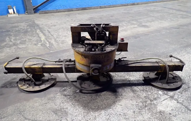 6,900 lb. Anver #M690M3-110, Vacuum Lift Attachment, 86" Span, 1995 - Image 10