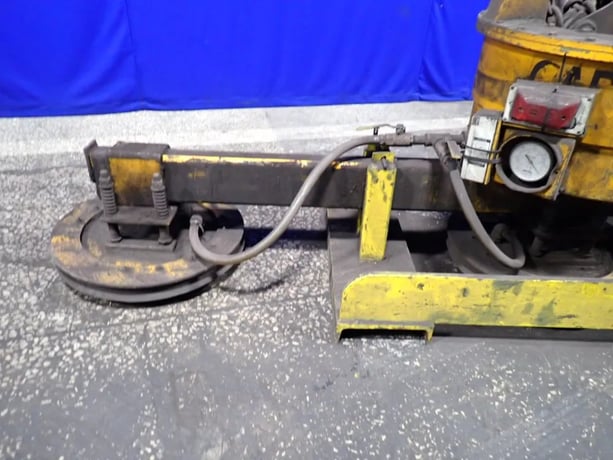 6,900 lb. Anver, Vacuum Lift Attachment, Digital Display, 86" Span - Image 3