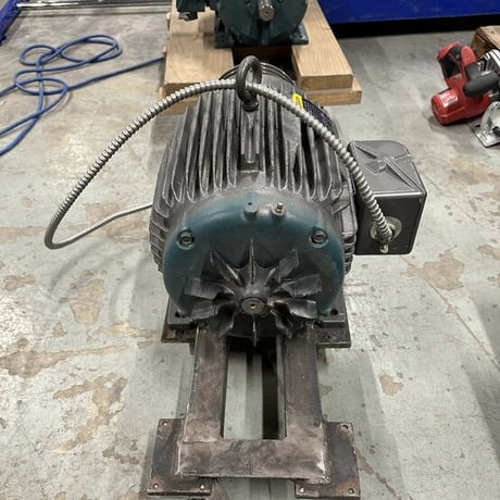 15 HP 1760 RPM Baldor - Caterpillar #: M2333T-5, Frame 254T, 575 Volts, Electric Motor - Image 5