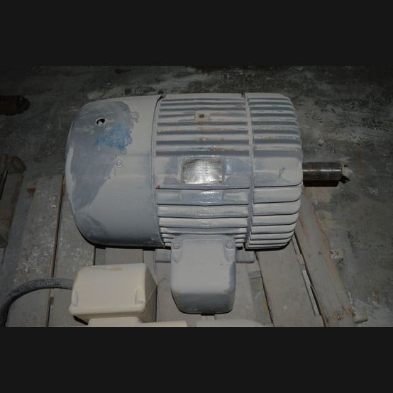 30 HP 885 RPM General Electric, Frame 364T, TEFC, 480 Volts, Electric Motor - Image 1