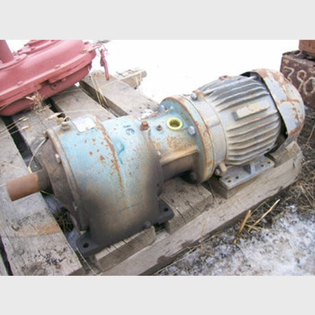 5 HP 1730 RPM APG Inline Speed Reducer, 7.5:1 Ratio, 230/460 Volts - Image 1