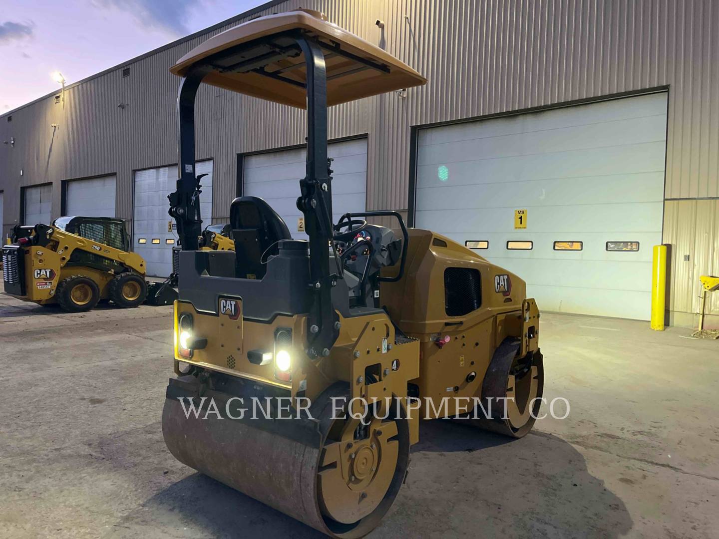 Caterpillar CB4.403, Compactor, 560 hours, S/N: 65100426, 2025 - Image 3