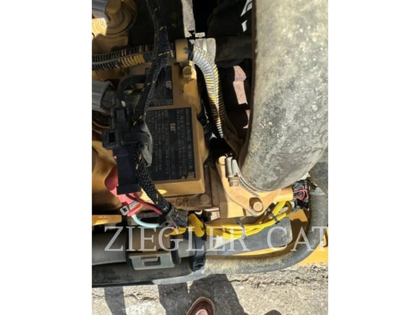 Caterpillar 257D, 2493 hours, S/N: EZW00591, 2014 - Image 8