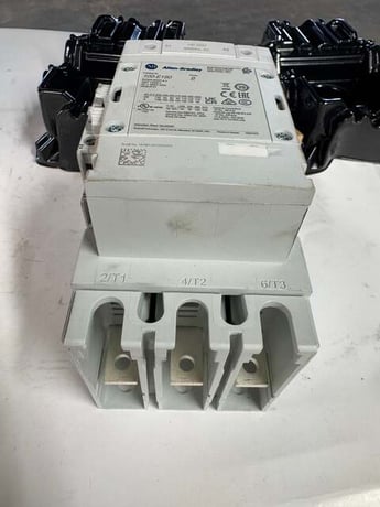 Allen-Bradley Contactor 100-E190KD11 100-250V AC/DC - Image 3