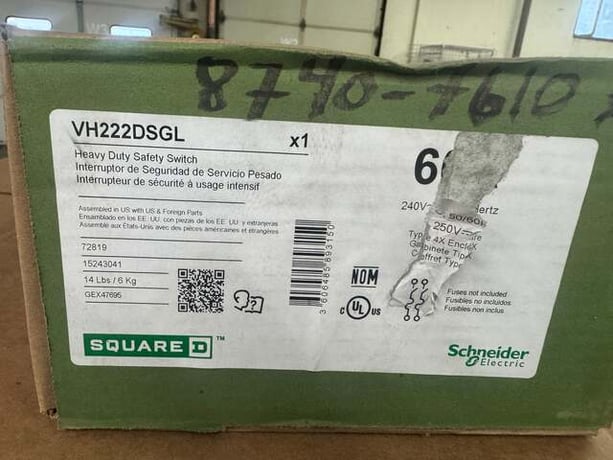 Square D Heavy Duty Safety Switch VH222DSGL 240V - Image 1