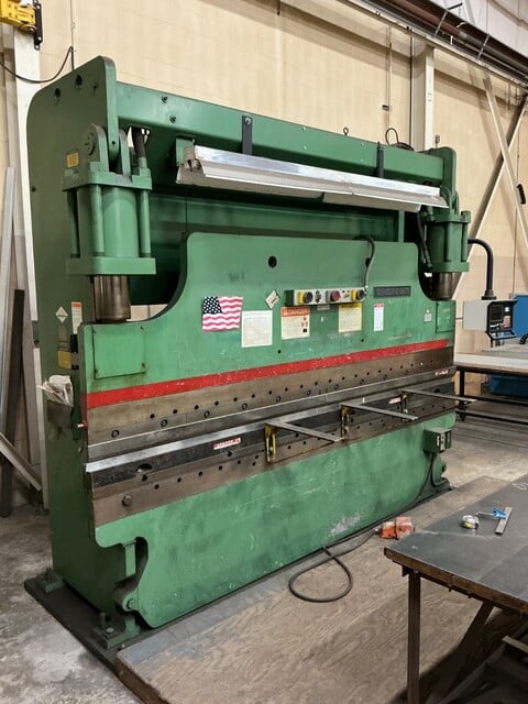 175 Ton, Cincinnati #175CBx10FT, press brake, 10' overall, 10" stroke, 30 HP, 460 V. - Image 2