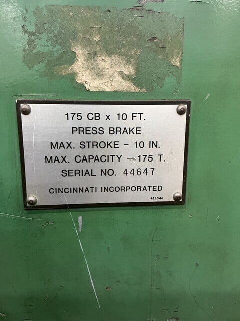 175 Ton, Cincinnati #175CBx10FT, press brake, 10' overall, 10" stroke, 30 HP, 460 V. - Image 6
