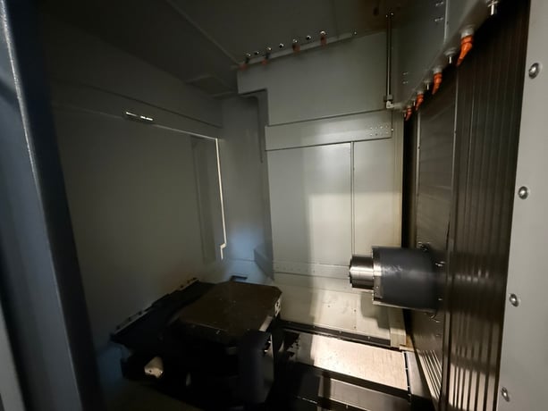 Haitian, Precision #MQ50, CNC horizontal machining center, Fanuc 31i-B Plus, 28.7" X, 28.7" Y, 31.5" Z, 12000 - Image 4