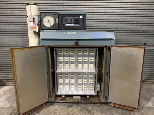 48" x 48" x 24" Blue M #MP-326G, 32 cu.ft. interior volume, 600°F max. temperature, 18,000 heat watts - Image 2