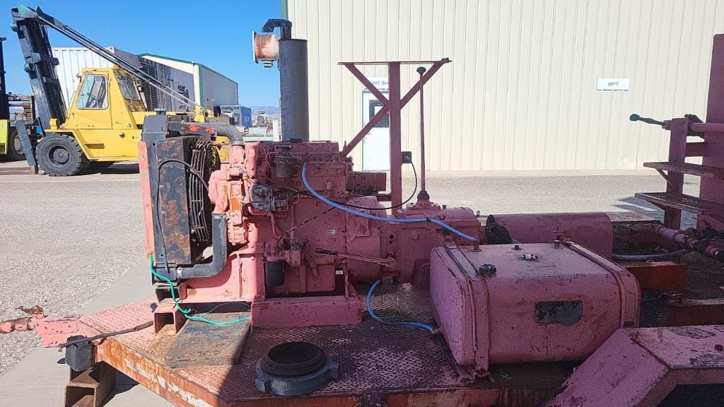 80 HP @ 2200 RPM, Caterpillar, Industrial Gas Engine, dual-axle trailer - Image 7