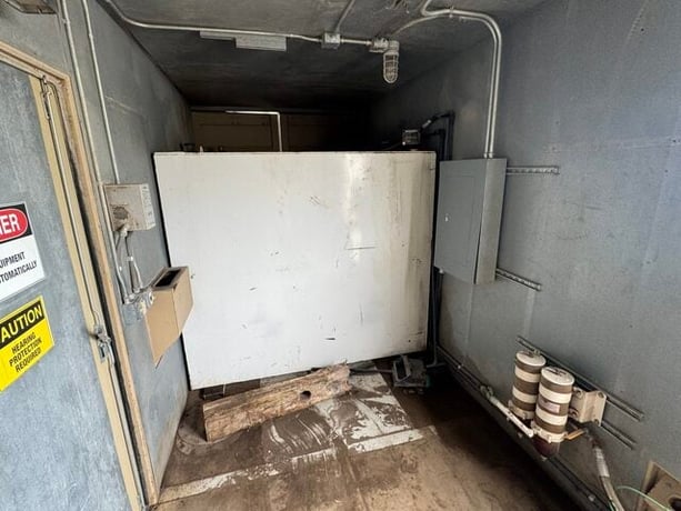 1250 KW Cummins #DFLC, Diesel Generator Set, 480 Volt, 1800 RPM, 2000 amp circuit breaker, Power Command - Image 9