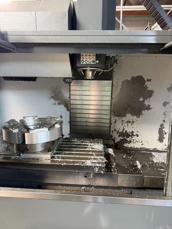 Haas #VF-3SSYT, CNC vertical machining center, 40" X, 26" Y, 25" Z, 12000 RPM 24 automatic tool changer - Image 3