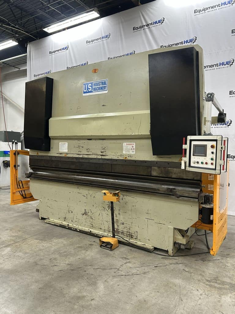330 Ton, U.S. Industrial #US33013ACR, CNC hydraulic press brake, 13' overall, 118" between housing, 30 HP - Image 2